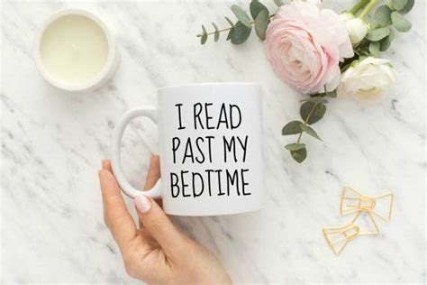 28 bookish mugs for readers