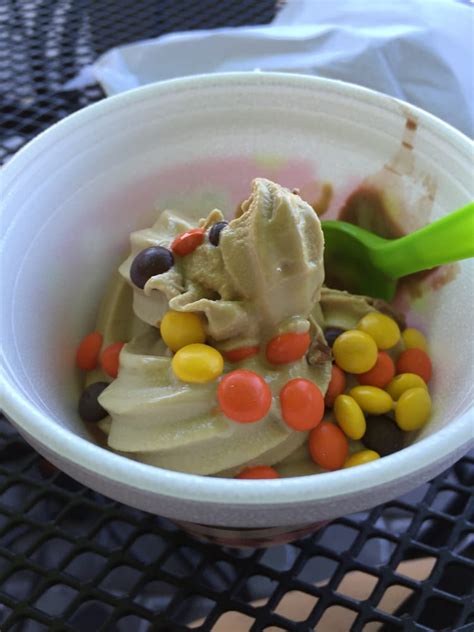 The company is headquartered in kitchener, ontario, and has locations in all ten provinces, the yukon and northwest territories; Sweet Frog Premium Frozen Yogurt - 15 Photos & 38 Reviews ...