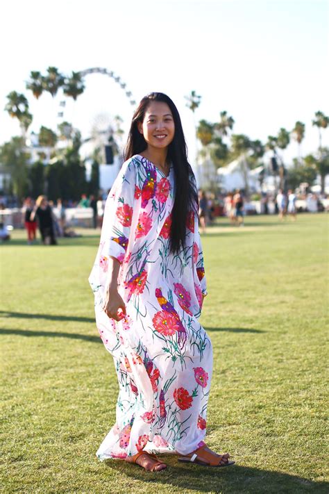 Coachella Outfit / Coachella 2020 Outfit Ideas For Women What To Wear To Coachella / Festival ...