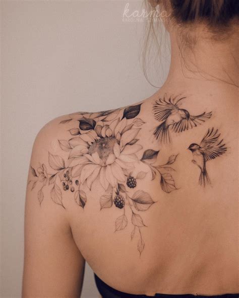 Pin Auf Tattoos Shoulder Tattoos For Women Feminine Shoulder Tattoos