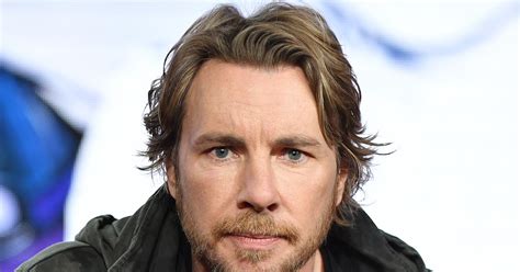 dax shepard shares he relapsed opens up about his pill addiction e online