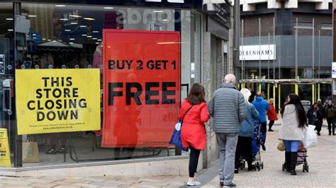 Store Closures Hit Record 48 Per Day Business The Times