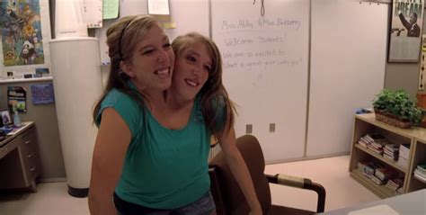 Conjoined Twins Brittany And Abby Hensel Begin New Careers As Math Teachers