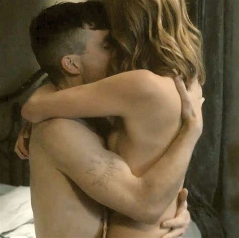 Annabelle Wallis Nude Pics Photo 3