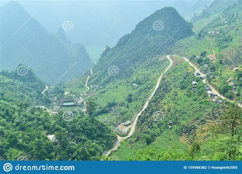 ha-giang-is-a-northeastern-mountainous-province-of-vietnam-stock-photo