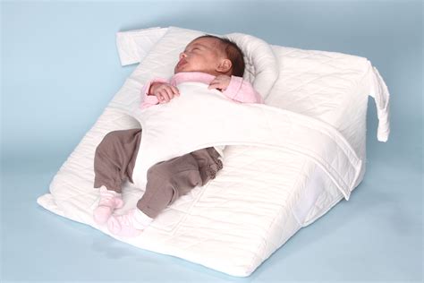 Make sure they come with an appropriately sized pillowcase. The Best Wedge Pillow for Baby