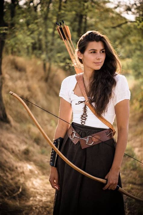 Traditional Archery Women