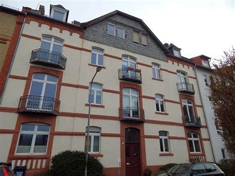 Die wohnung befindet sich im 3. Schöne helle Wohnung in ruhiger Wohnlage in Wiesbaden ...