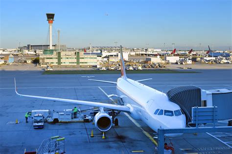 London Heathrow Airport The Biggest And Busiest Airport In The Uk