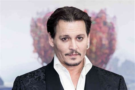 In a new interview, alice, who performs with johnny in the rock band hollywood vampires, defended his. Johnny Depp » Vacances - Guide Voyage