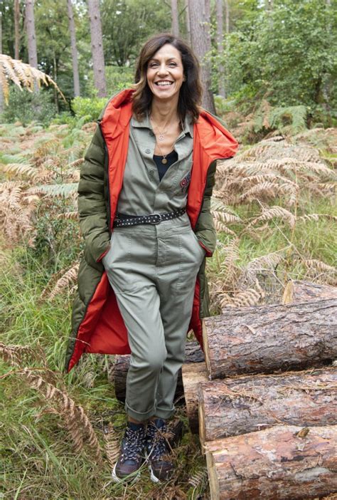Countryfile S Julia Bradbury Says She S Desperate To Live Off Grid Saying I D Love To Disappear
