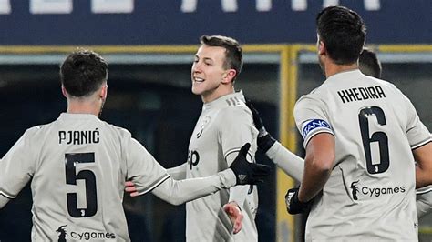 berita juventus federico bernardeschi kemenangan atas bologna krusial indonesia