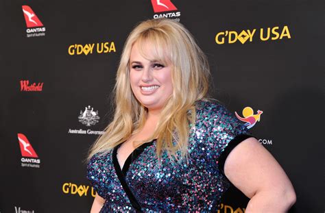 Jetzt postete sie eine aufreizende. Rebel Wilson ("Pitch Perfect")-Star hat stark abgenommen ...