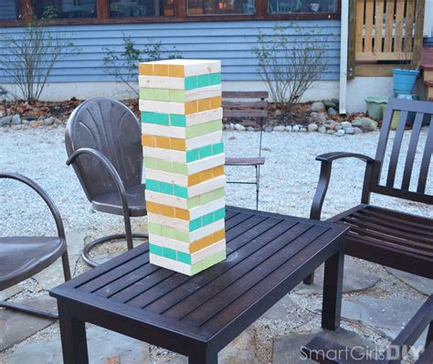 Imagine how much fun a giant sized game would be! 3rd Day of Christmas - DIY Giant Jenga - Smart Girls DIY | Giant jenga, Christmas diy, Diy