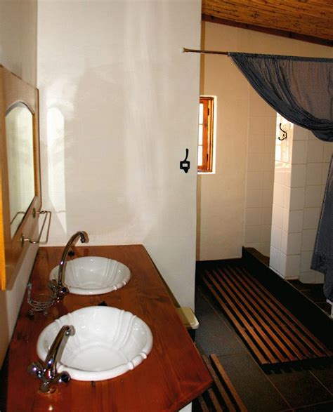 Contractor Accommodation In South Africa Backpackers Hostels Self Catering Cape Town