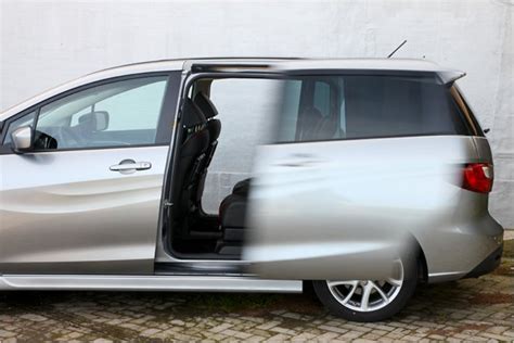 Bilder Ein Van Wie Ein Vulkan Mazda 5 Mit Neuem Diesel Im Test