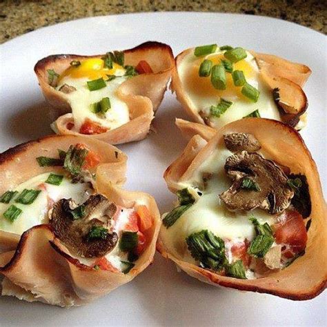 Dinner With Pinkly Egg White Turkey Cups
