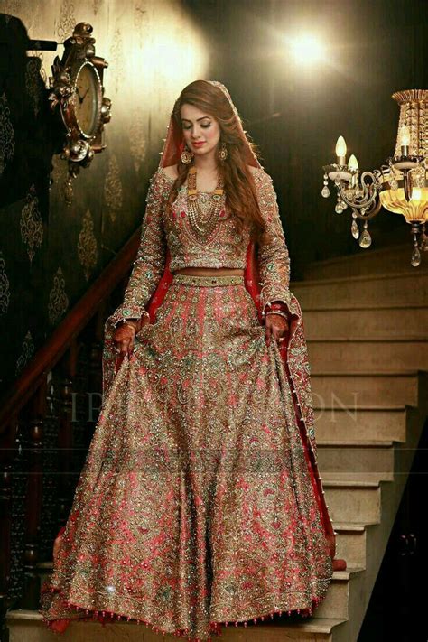 Pin By تبسم فاطمة On Bridal Style Pakistani Bridal Dresses Bridal