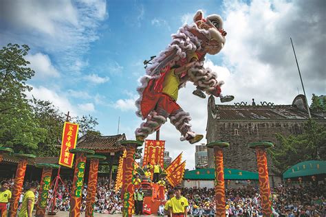 Tourism Sector Sees Boom During May Day Holiday Cn