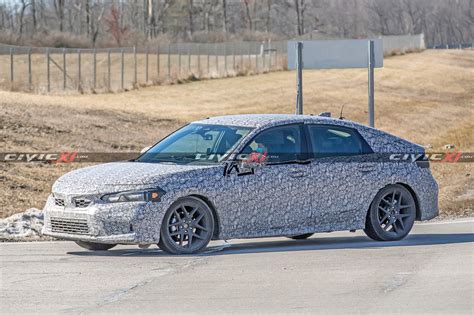 2022 Civic Hatchback Spied Again With New Wheels Less Camo Civicxi