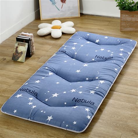 Portable folding mattresses on floor are one of the best additions to any home. Folding Mattress Pad Tatami Soft Cotton Floor Mat Washable ...