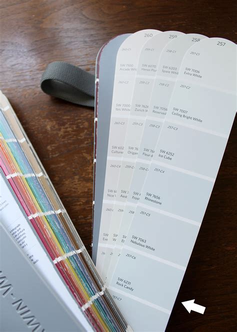 Chic and soothing bluish gray paint shades for a trendy and relaxing home. The Best 5 Blue Gray Paint Colors — Tag & Tibby Design