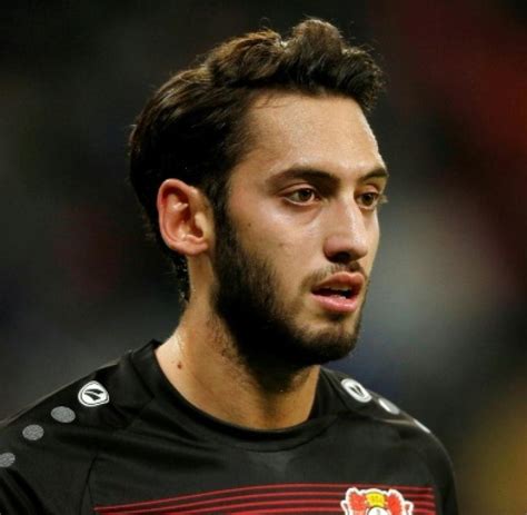 Çalhanoğlu fifa 21 is 26 years old and has 4* skills and 4* weakfoot, and is right footed. sp-Fußball-BL-Leverkusen-CAS-FIFA-Calhanoglu-Sperre ...