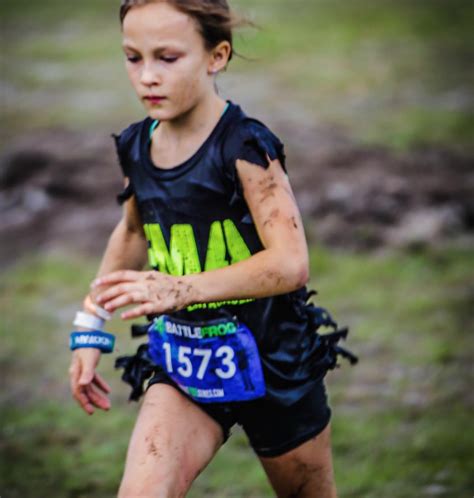 this badass 9 year old girl just smashed a navy seal 24 hour obstacle course erofound