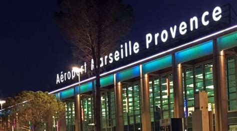 Laéroport Marseille Provence Met Sa Communication En Consultation