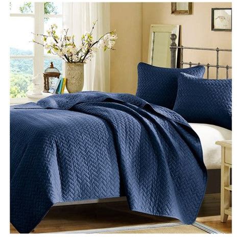 Decorating with cobalt blue color rooms interior designs. Add bed layers with quilts - Basketweave Cobalt Blue Quilt ...