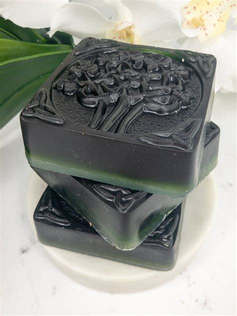 Natural Glycerine Soap With Hemp Oil Handmade Facial Bar Enriched With Spirulina Powder