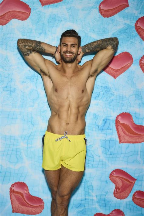 Adam Collard Love Island 2018 All Details From Impressive Career And