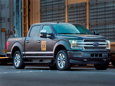 2022 Ford F 150 Lightning Review Trims Specs Price New Interior
