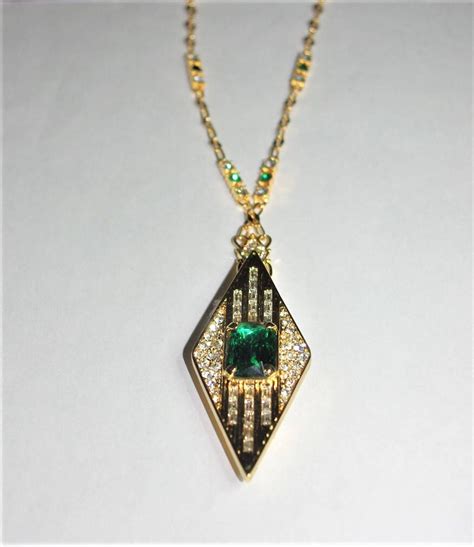 Jbk Emerald Pin Pendant Necklace With Certificate 31319