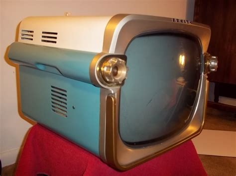 Vintage 1957 Zenith Portable Television Model 16z25