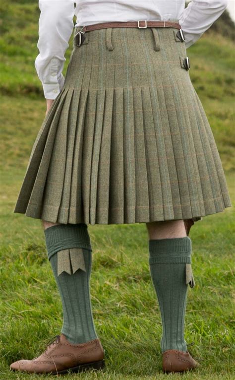 Premium Handmade Scottish Tweed 8 Yard Kilt For Men Traditional