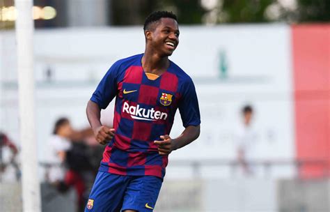 Ansu fati is considered as the future star of mighty barcelona and his club is sure that he will play at the age of 16, ansu fati has already earned millions of dollars. Ansu Fati debuts with the first team