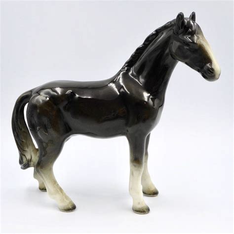 Vtg Horse Figurine Glossy Brown Porcelain 6x7 Unmarked Unmarked