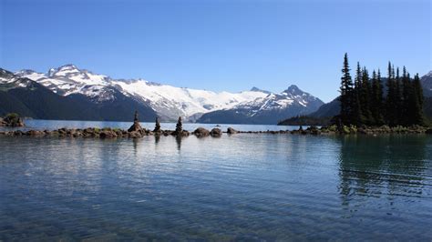 1920x1080 Garibaldi Lake Full Hd Background 1920x1080