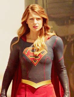 Via Gifer Supergirl Superman Melissa Supergirl Supergirl And Flash Captain America Cosplay