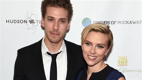 What You Didnt Know About Scarlett Johanssons Twin