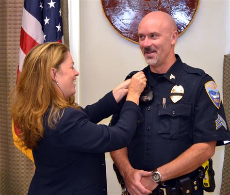 Wiscasset Swears In New Police Sergeant The Lincoln County News
