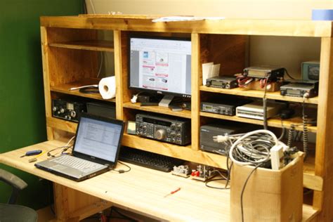 Woodwork Ham Radio Desk Plans Pdf Plans