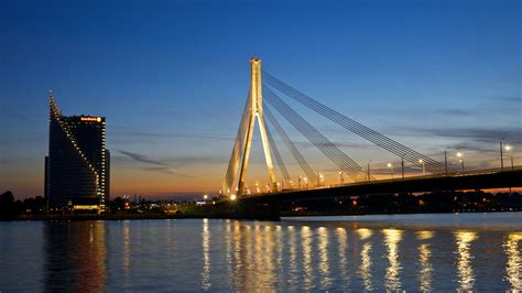 Download Wallpaper Bridge At Sunset From Riga 3840x2160