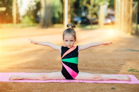 Emilie Caillon Gymnastics Legs Split Gym Stretch Exercise Hd