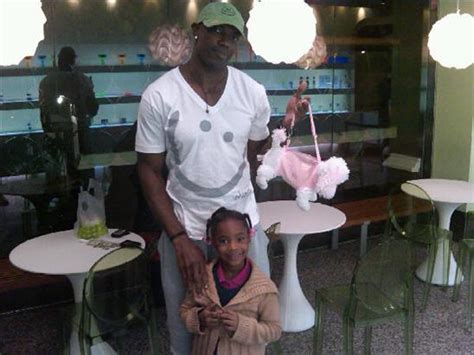 Terrell Owens Baby Mama Offers Child Support Discount Z 1079