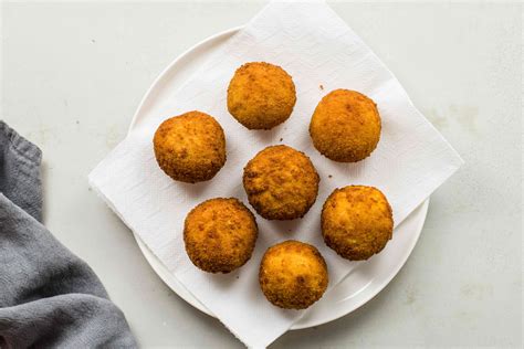 Classic Sicilian Arancini Recipe