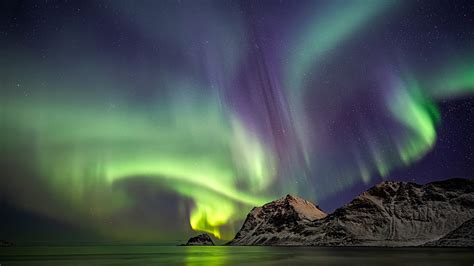 Aurora Borealis Starry Sky During Nighttime HD Nature Wallpapers | HD ...