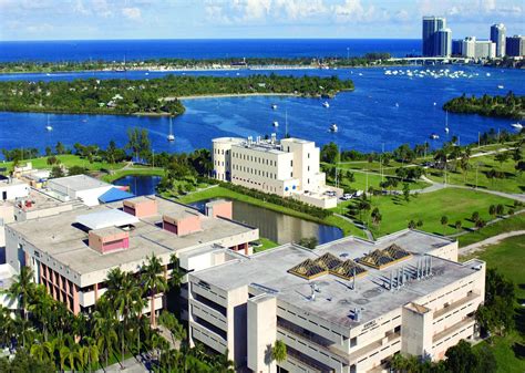 Informações Sobre Florida International University Nos Estados Unidos