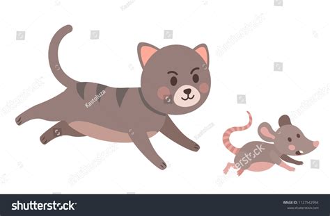 817 Mouse Cat Chasing Mouse Images Stock Photos And Vectors Shutterstock